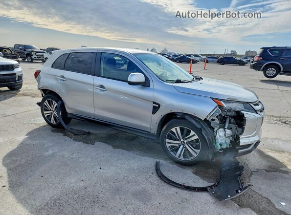 JA4AP3AU6LU021574 2020 MITSUBISHI OUTLANDER Silver Front right