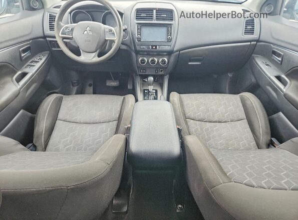 JA4AP3AU6LU021574 2020 MITSUBISHI OUTLANDER Silver Dashboard view