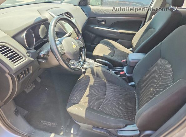 JA4AP3AU7GZ063339 2016 MITSUBISHI OUTLANDER Gray Widok wnętrza z przodu