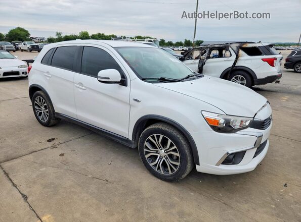 JA4AP3AU7HZ013395 2017 MITSUBISHI OUTLANDER White Przód prawy