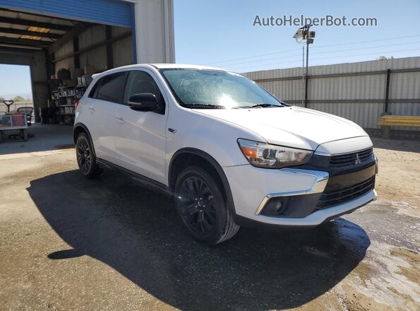 JA4AP3AU7HZ069630 2017 MITSUBISHI OUTLANDER White Вид наклейки з VIN-кодом