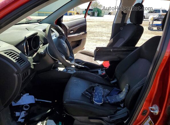 JA4AP3AU7KU015877 2019 MITSUBISHI OUTLANDER Red Front interior view