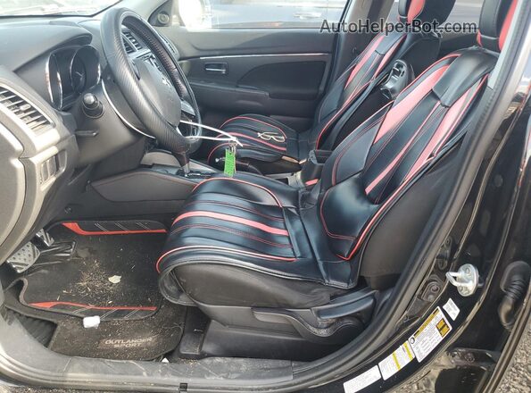 JA4AP3AUXJZ022940 2018 MITSUBISHI OUTLANDER Black Front interior view