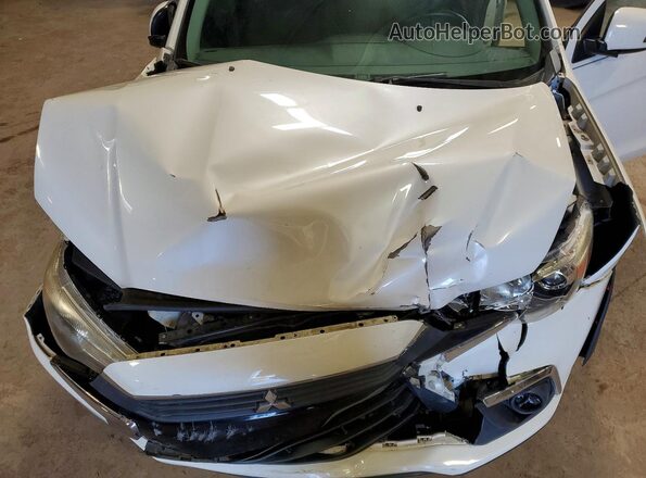 JA4AP3AW3HZ021253 2017 MITSUBISHI OUTLANDER White Widok komory silnika