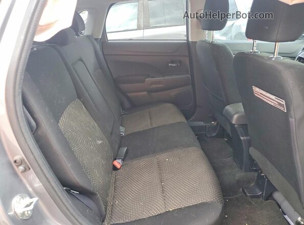 JA4AP3AW5GZ028493 2016 MITSUBISHI OUTLANDER Gray Հետևի նստատեղերի տեսք