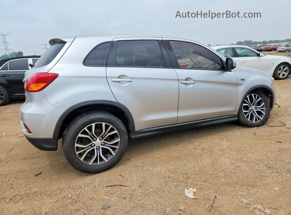 JA4AP3AW6JU015904 2018 MITSUBISHI OUTLANDER Silver Задня права чверть