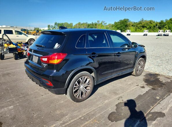 JA4AP3AW8JZ032772 2018 MITSUBISHI OUTLANDER Black უკანა მარჯვენა