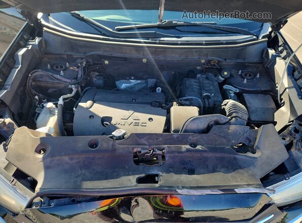 JA4AP3AW8JZ032772 2018 MITSUBISHI OUTLANDER Black ძრავის განყოფილების ხედი