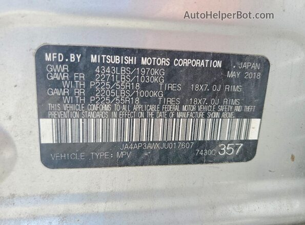 JA4AP3AWXJU017607 2018 MITSUBISHI OUTLANDER Silver Widok naklejki z numerem VIN