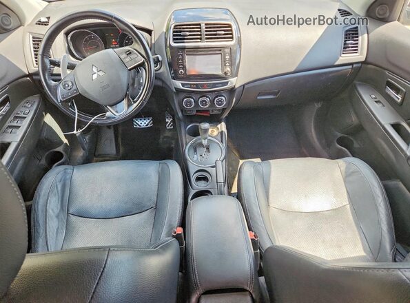 JA4AP4AW1GZ029257 2016 MITSUBISHI OUTLANDER Black Dashboard view