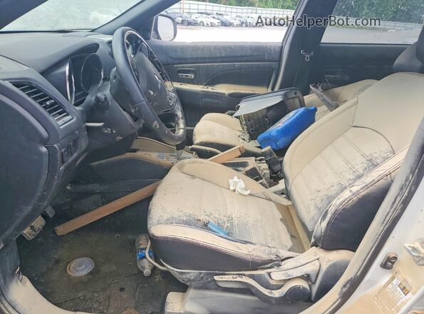 JA4AP4AW2LU009610 2020 MITSUBISHI OUTLANDER White Սալոնի դիմացի տեսք