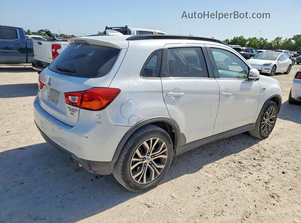 JA4AP4AW9HZ026799 2017 MITSUBISHI OUTLANDER Белый Задняя правая четверть