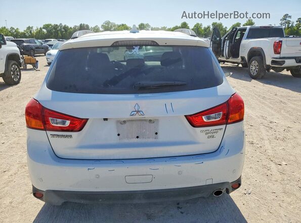 JA4AP4AW9HZ026799 2017 MITSUBISHI OUTLANDER Белый Вид сзади