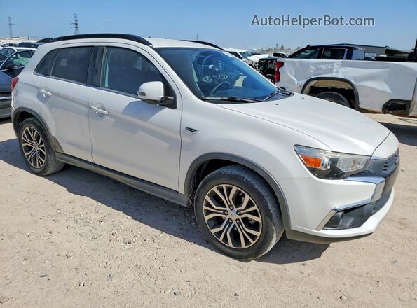 JA4AP4AW9HZ026799 2017 MITSUBISHI OUTLANDER Белый Передняя правая четверть