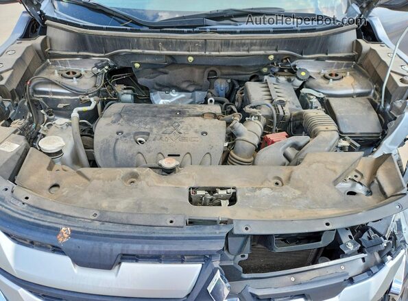 JA4APUAU0MU036689 2021 MITSUBISHI OUTLANDER Gray Vista del compartimento del motor