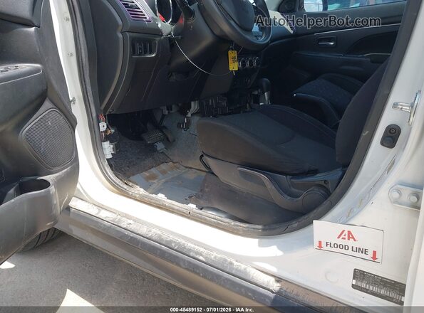 JA4APUAU5MU028247 2021 MITSUBISHI OUTLANDER SPORT Белый Вид задней части салона