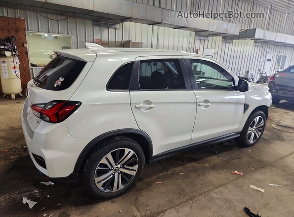 JA4APVAU1MU013475 2021 MITSUBISHI OUTLANDER White Задня права чверть