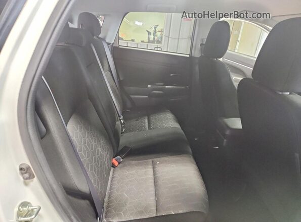 JA4APVAU1MU013475 2021 MITSUBISHI OUTLANDER White Вид задньої частини салону