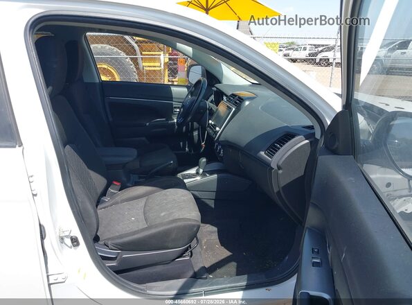 JA4APVAU4MU019772 2021 MITSUBISHI OUTLANDER SPORT White Front interior view