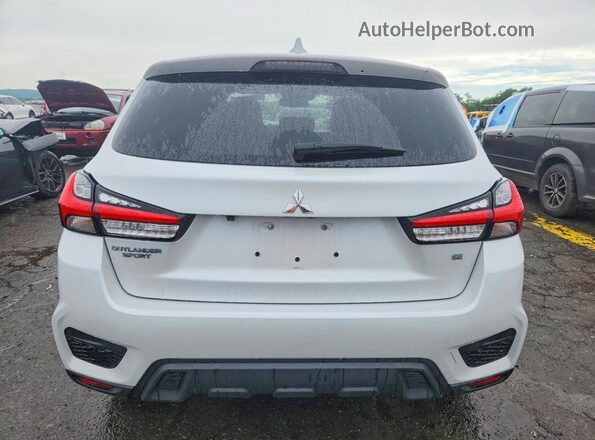 JA4APVAUXNU023133 2022 MITSUBISHI OUTLANDER White Widok z tyłu
