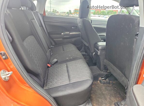 JA4AR3AU1LU002036 2020 MITSUBISHI OUTLANDER Orange Вид задньої частини салону