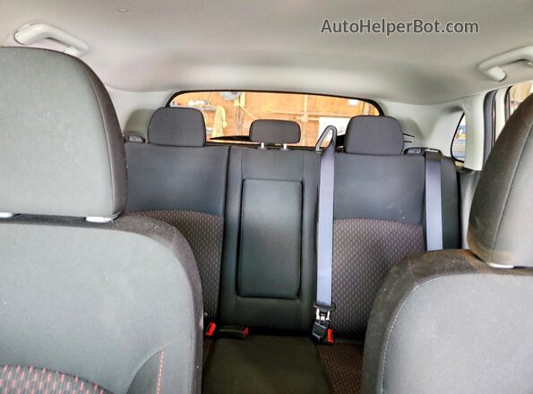 JA4AR3AU4HZ009959 2017 MITSUBISHI OUTLANDER White Հետևի նստատեղերի տեսք
