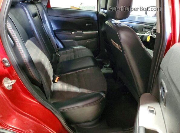 JA4AR3AW2JU013240 2018 MITSUBISHI OUTLANDER Red Vista interior trasera