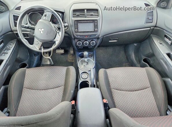 JA4AR3AW5HZ048643 2017 MITSUBISHI OUTLANDER Gray Vista del salpicadero