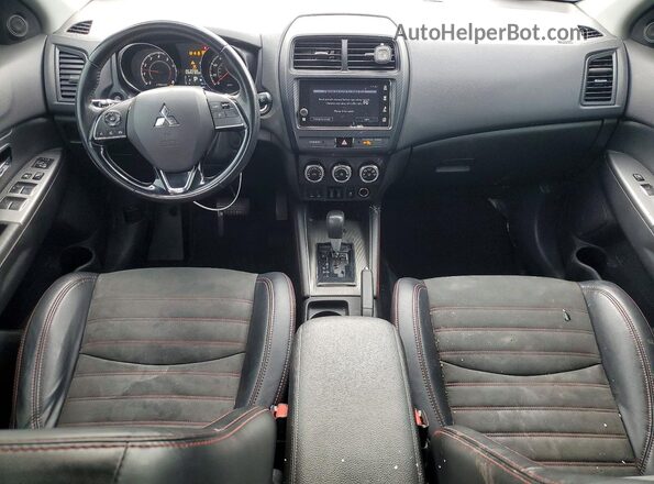 JA4AR3AW5JU014334 2018 MITSUBISHI OUTLANDER Silver Vista del salpicadero