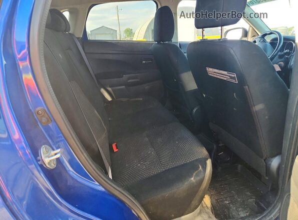 JA4AR3AW9GZ032959 2016 MITSUBISHI OUTLANDER Blue Rear seats view