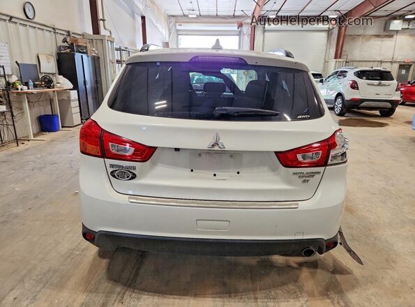 JA4AR4AW3HZ047450 2017 MITSUBISHI OUTLANDER White Vista trasera