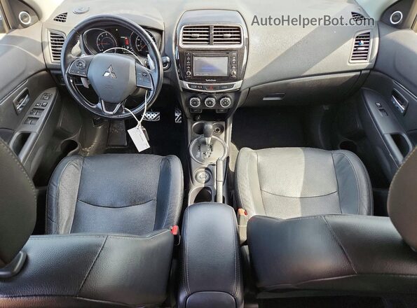 JA4AR4AW6GZ058523 2016 MITSUBISHI OUTLANDER Black Widok deski rozdzielczej