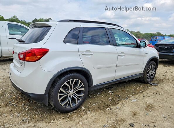 JA4AR4AW6HZ029623 2017 MITSUBISHI OUTLANDER White Trasero derecho