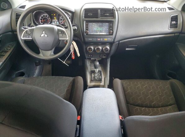JA4ARUAU0MU032085 2021 MITSUBISHI OUTLANDER White Вид панелі приладів
