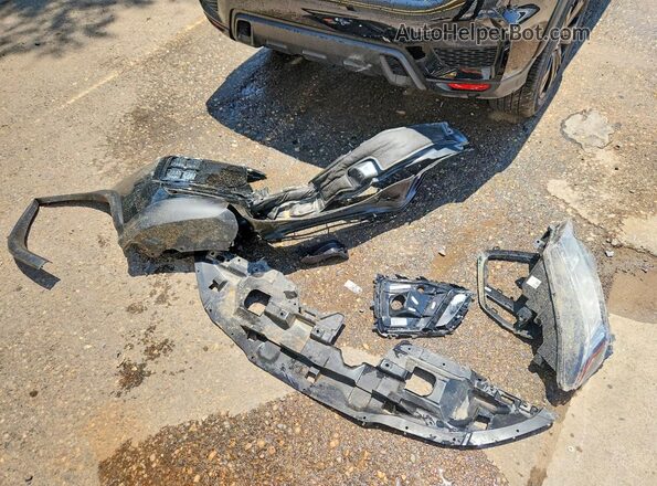 JA4ARUAU1TU010269 2026 MITSUBISHI OUTLANDER Black Вид підкапотного простору