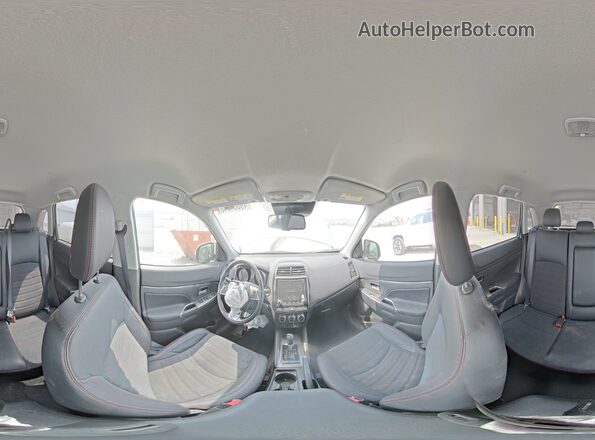 JA4ARUAU3PU009761 2023 MITSUBISHI OUTLANDER Silver 