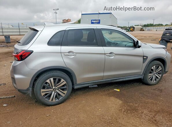 JA4ARUAU4SU010071 2025 MITSUBISHI OUTLANDER Silver Задня права чверть