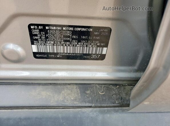 JA4ARUAU4SU010071 2025 MITSUBISHI OUTLANDER Silver Вид підкапотного простору