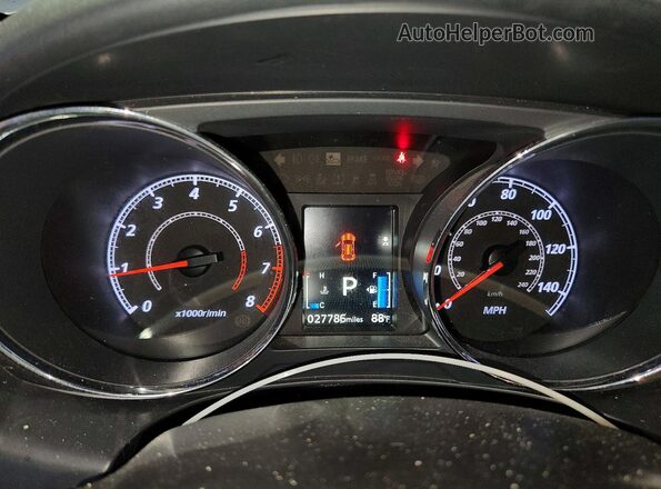 JA4ARUAU7RU024881 2024 MITSUBISHI OUTLANDER Silver Вид щитка приладів