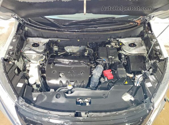 JA4ARUAU7RU024881 2024 MITSUBISHI OUTLANDER Silver Вид підкапотного простору