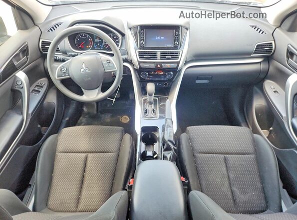 JA4AS3AA0JZ047690 2018 MITSUBISHI ECLIPSE Black Dashboard view