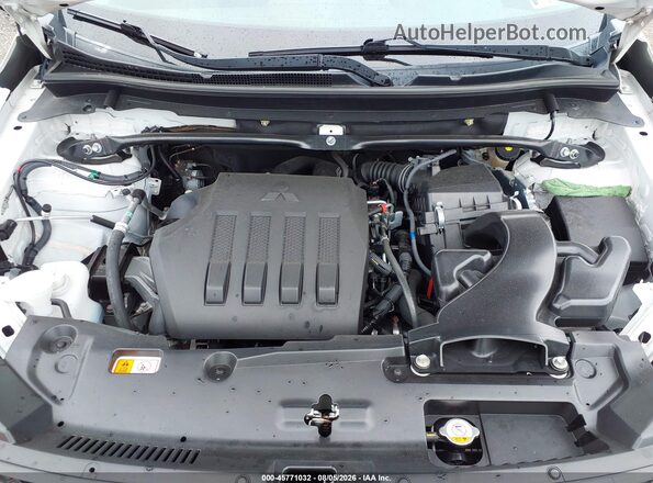 JA4AS3AA4JZ049183 2018 MITSUBISHI ECLIPSE CROSS Белый Вид сзади