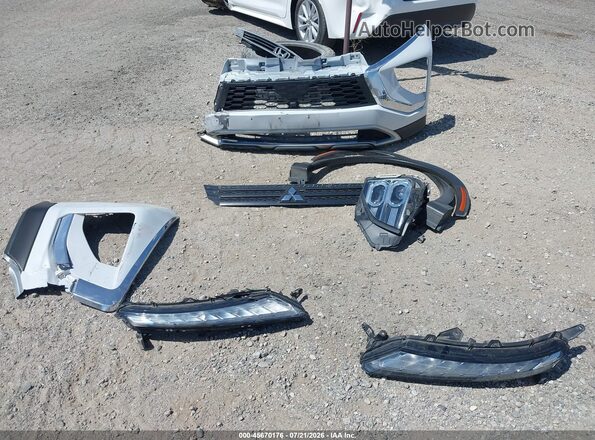 JA4ASWAA5NZ005538 2022 MITSUBISHI ECLIPSE CROSS White Vista del cuadro de instrumentos