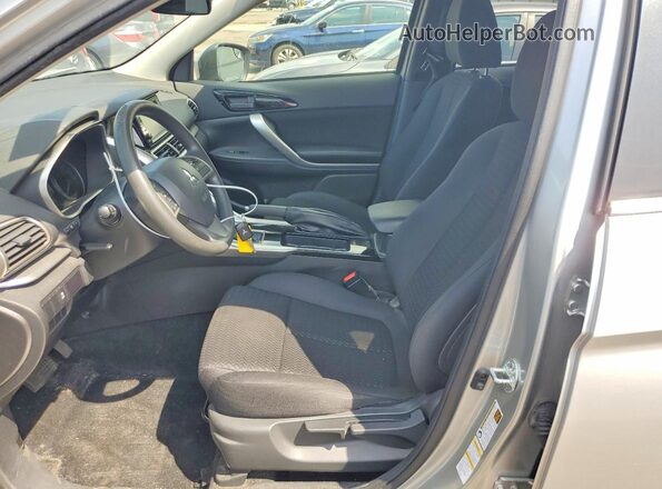 JA4AT3AA3KZ018540 2019 MITSUBISHI ECLIPSE Silver Вид салону спереду