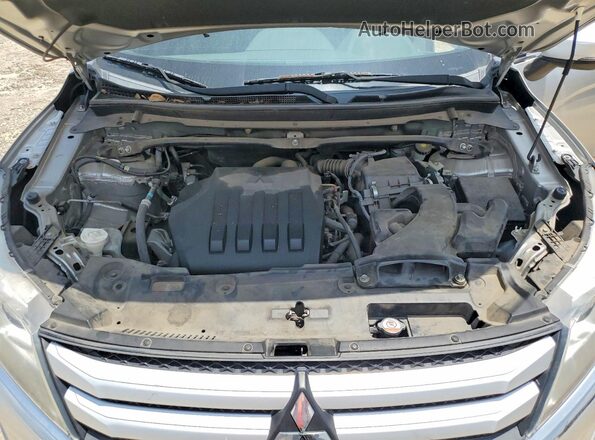 JA4AT3AA7KZ049192 2019 MITSUBISHI ECLIPSE Silver უკანა სალონის ხედი