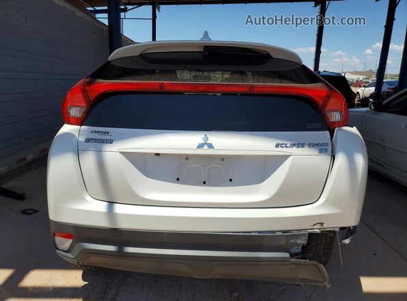 JA4AT3AA9JZ069975 2018 MITSUBISHI ECLIPSE White Rear view