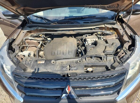 JA4AT4AA5JZ050362 2018 MITSUBISHI ECLIPSE Brown ძრავის განყოფილების ხედი