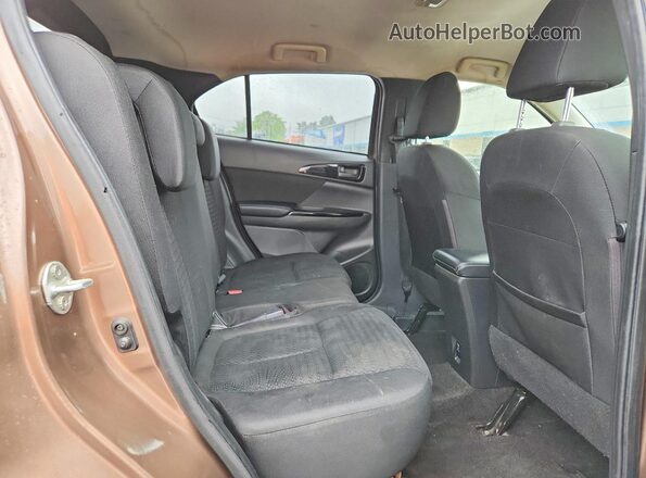 JA4AT4AA7LZ016944 2020 MITSUBISHI ECLIPSE Brown Vista interior trasera