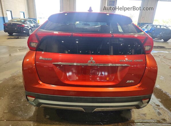 JA4AT5AA7JZ046514 2018 MITSUBISHI ECLIPSE Red Հետևի տեսք