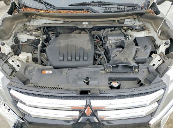 JA4AT5AAXJZ044952 2018 MITSUBISHI ECLIPSE White Widok komory silnika